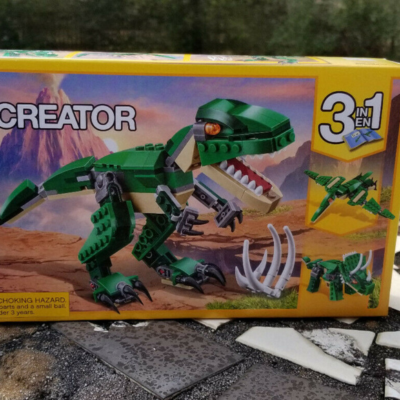 Damaged Box LEGO Creator Mighty Dinosaurs 31058